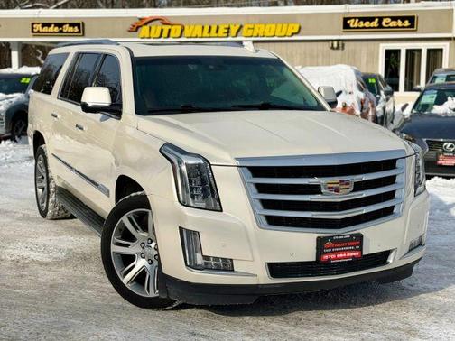 2015 Cadillac Escalade ESV Luxury