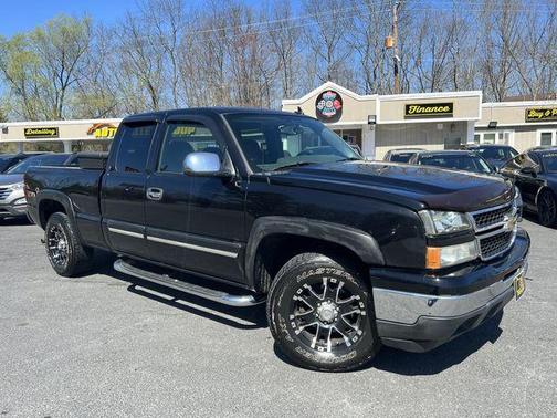 Photo 1 of 23 of 2007 Chevrolet Silverado 1500 LT Extended Cab