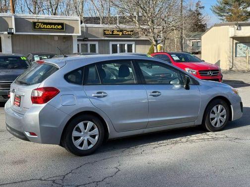 2014 Subaru Impreza 2.0i