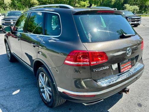 2016 Volkswagen Touareg TDI Lux