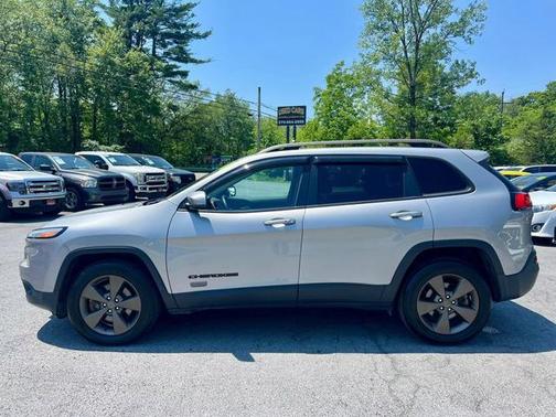2016 Jeep Cherokee Latitude