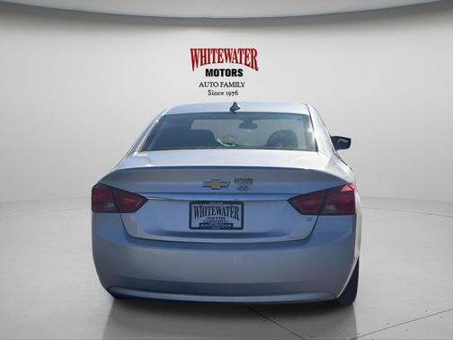 Silver Ice Metallic 2019 Chevrolet Impala 1LT