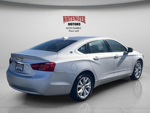Silver Ice Metallic 2019 Chevrolet Impala 1LT