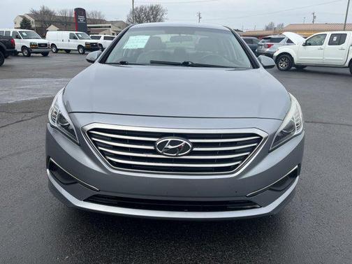 2017 Hyundai SONATA Base