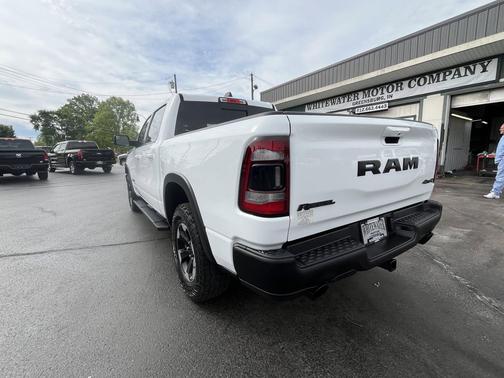 Bright White Clearcoat 2020 RAM 1500 Rebel