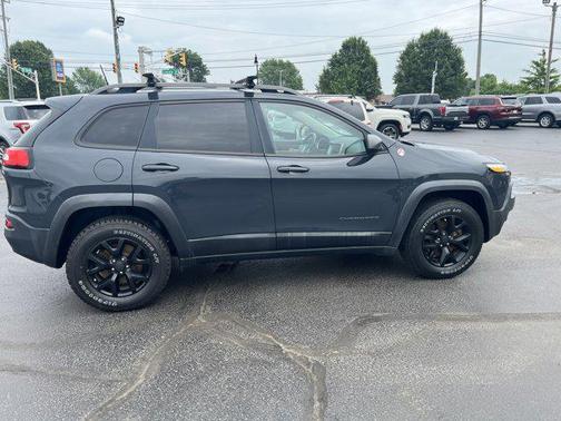 2017 Jeep Cherokee Trailhawk