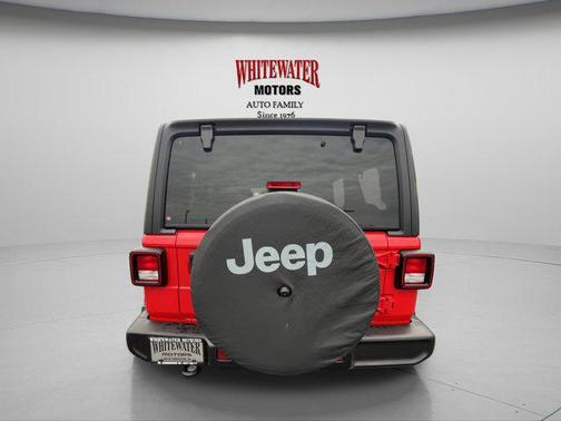 Firecracker Red Clearcoat 2021 Jeep Wrangler Unlimited Sahara