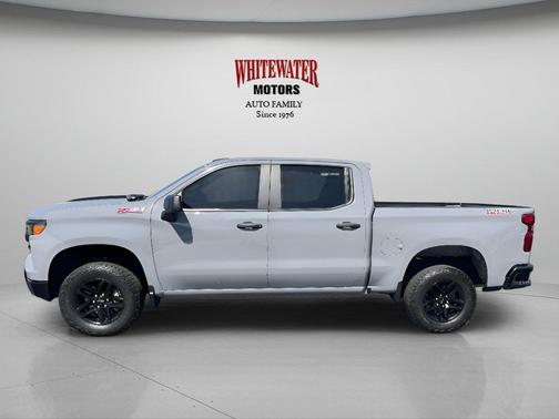 Slate Gray Metallic 2024 Chevrolet Silverado 1500 Custom Trail Boss