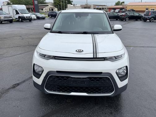 Snow White Pearl 2020 Kia Soul S