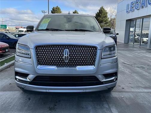 2020 Lincoln Navigator Standard