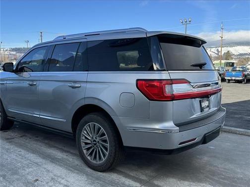 2020 Lincoln Navigator Standard