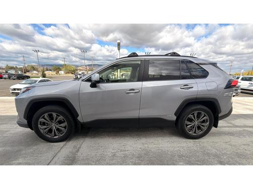 2023 Toyota RAV4 Hybrid XLE Premium