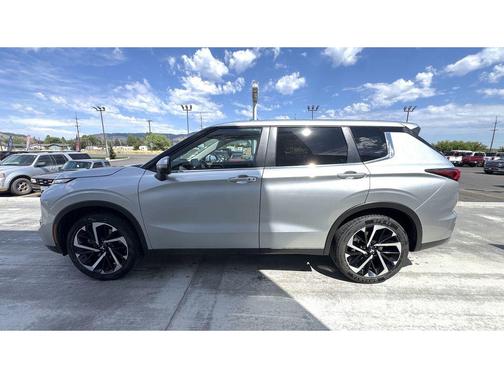 2024 Mitsubishi Outlander SE 2.5 S-AWC