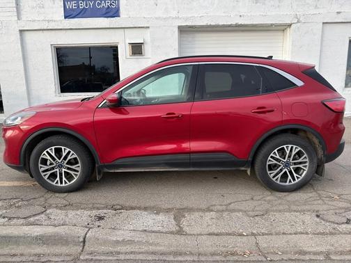 Rapid Red Metallic Tinted Clearcoat 2022 Ford Escape SEL