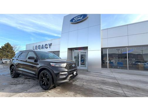 2022 Ford Explorer ST-Line