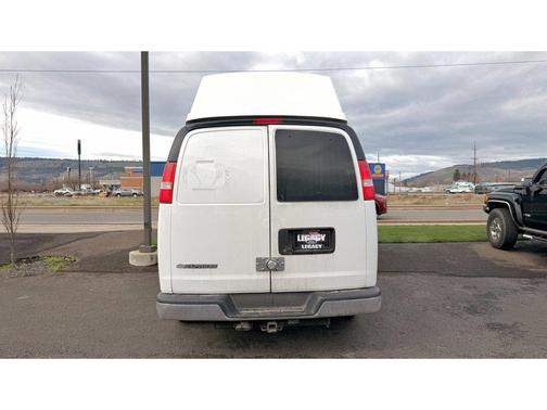 2017 Chevrolet Express 2500 Work Van