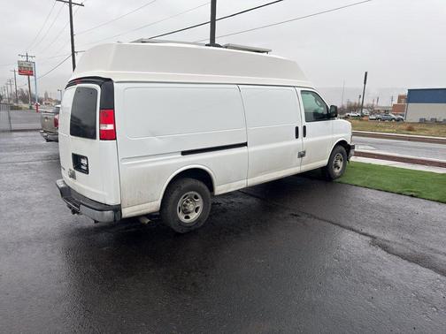 2017 Chevrolet Express 2500 Work Van