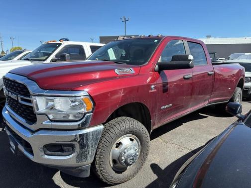 Delmonico Red Pearlcoat 2022 RAM 3500 Big Horn Crew Cab 4x4 8' Box