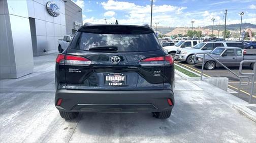 2023 Toyota Corolla Cross XLE