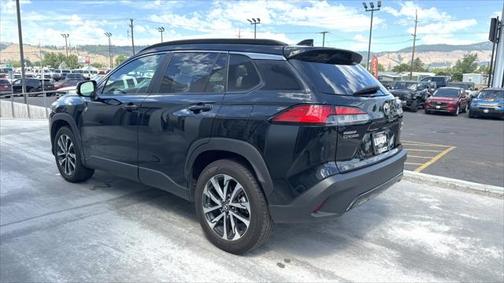 2023 Toyota Corolla Cross XLE