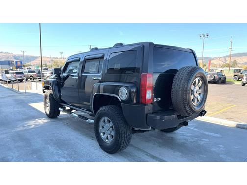 2006 Hummer H3 Base