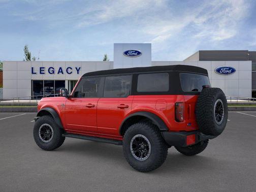 Race Red 2024 Ford Bronco Outer Banks