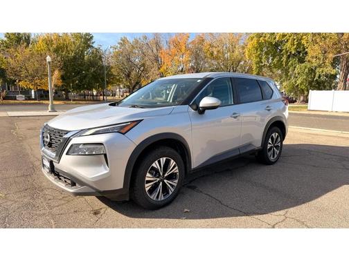 Brilliant Silver Metallic 2023 Nissan Rogue SV