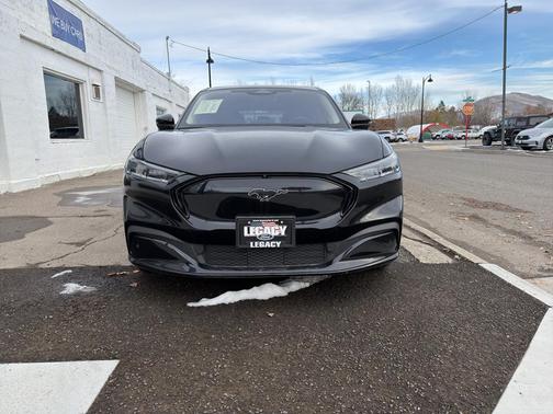 2021 Ford Mustang Mach-E Premium