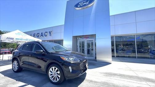 2021 Ford Escape Titanium