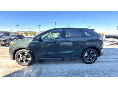 2023 Ford Edge ST
