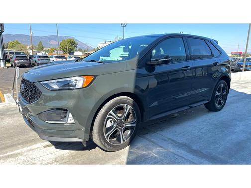 2023 Ford Edge ST