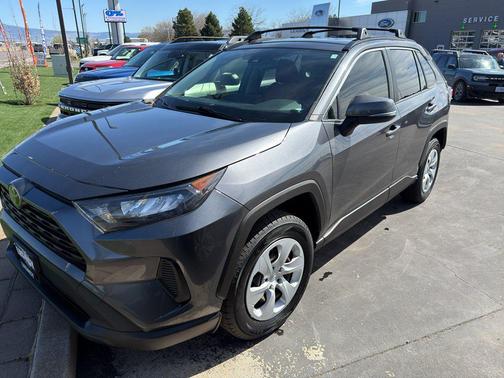 2019 Toyota RAV4 LE