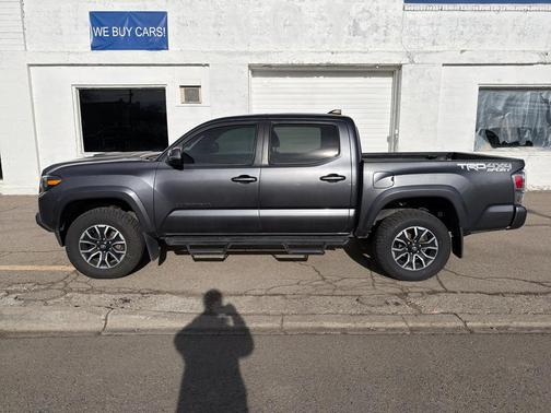 2022 Toyota Tacoma TRD Sport