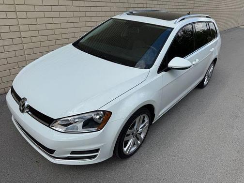2015 Volkswagen Golf SportWagen TDI SEL 4-Door