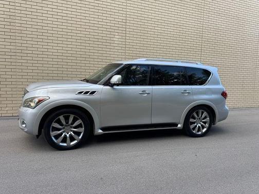 2011 INFINITI QX56 Base