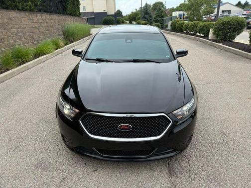 2013 Ford Taurus SHO