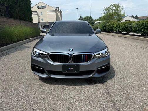 2018 BMW 540 i xDrive