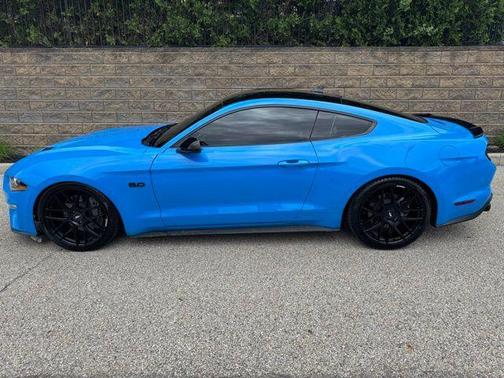 Grabber Blue 2022 Ford Mustang GT
