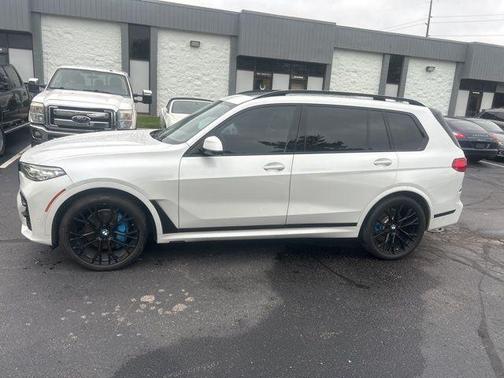 2019 BMW X7 xDrive50i