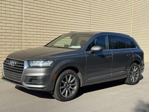 2017 Audi Q7 2.0T Premium Plus