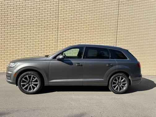 2017 Audi Q7 2.0T Premium Plus