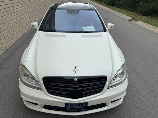 2011 Mercedes-Benz S-Class S 63 AMG