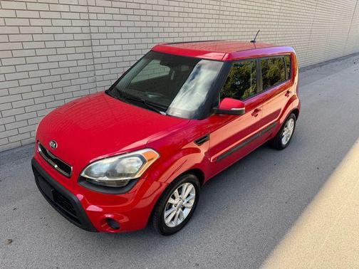 2013 Kia Soul +