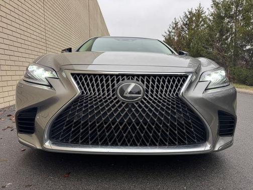 2018 Lexus LS 500 Base