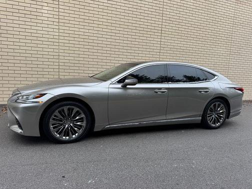 2018 Lexus LS 500 Base