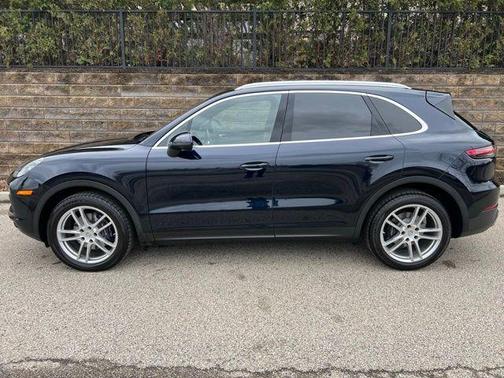 2019 Porsche Cayenne Base