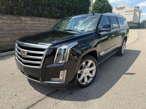 2018 Cadillac Escalade ESV Premium Luxury