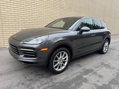 2021 Porsche Cayenne Base