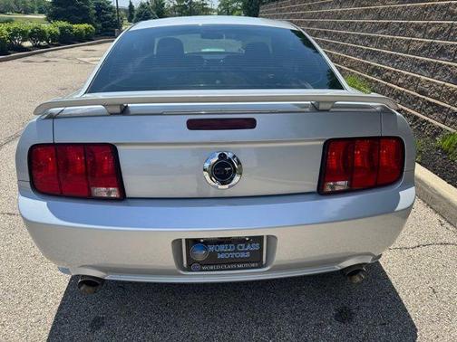 Silver 2007 Ford Mustang GT Premium