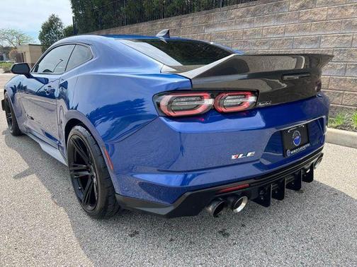Riverside Blue Metallic 2019 Chevrolet Camaro 1SS